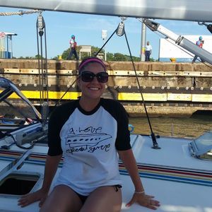 Meet your Posher, Jillian